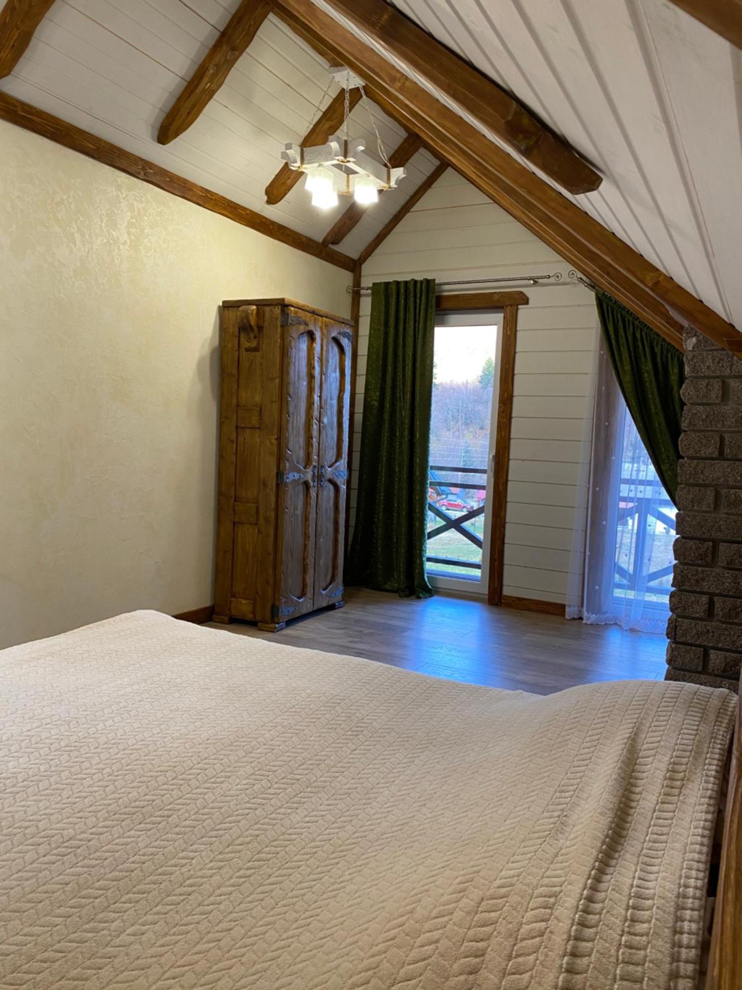 Лучка Villa Mykuljtsjin Eksteriør bilde